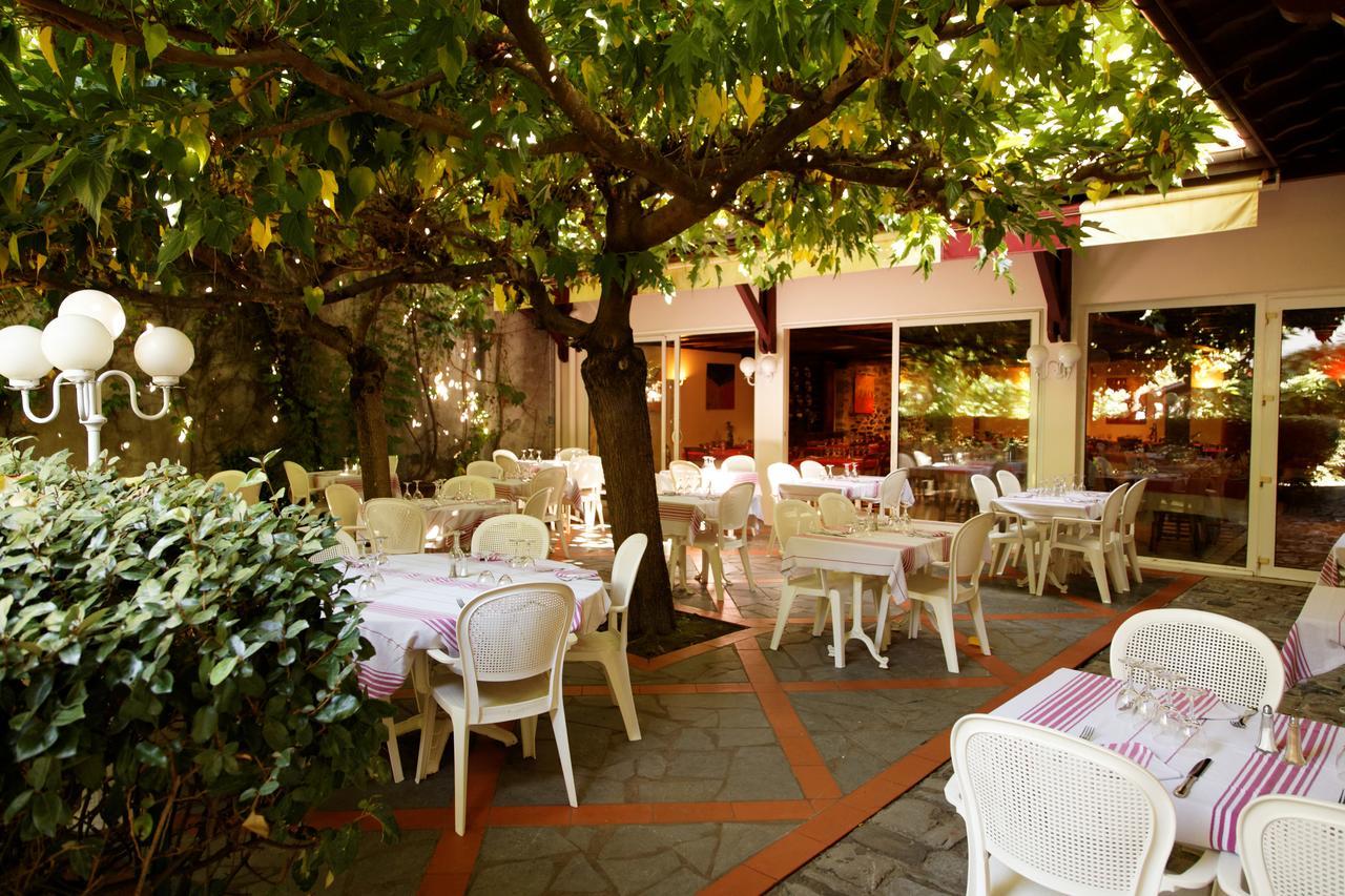 Hotel-Restaurant De La Paix Saint-Palais  Dış mekan fotoğraf