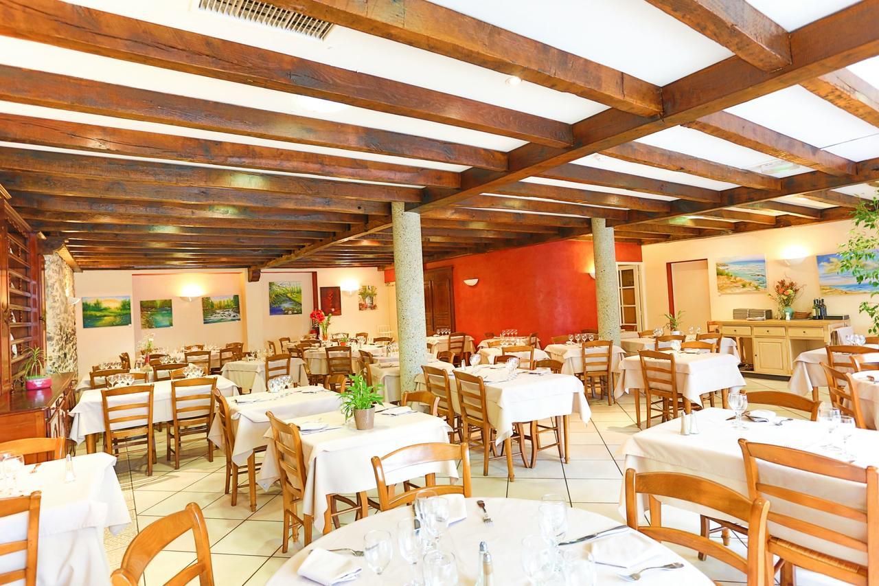 Hotel-Restaurant De La Paix Saint-Palais  Dış mekan fotoğraf